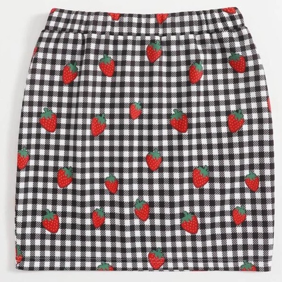 Gingham Strawberry Skirt - Picture 2 of 5
